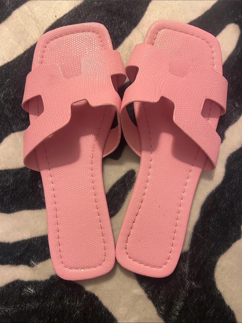 Summer clearance shoes bundle ; flats, flip flops, slides, ballet jelly shoes